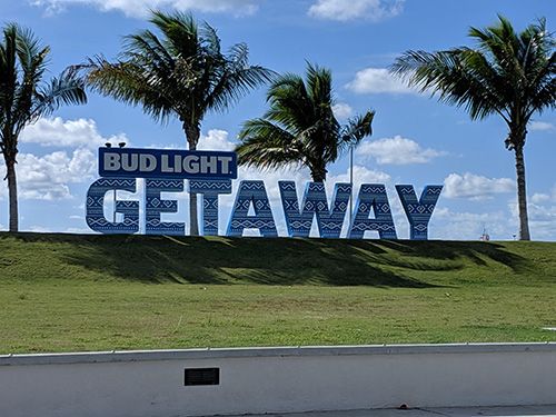 bud-light-getaway-dimensional-signs